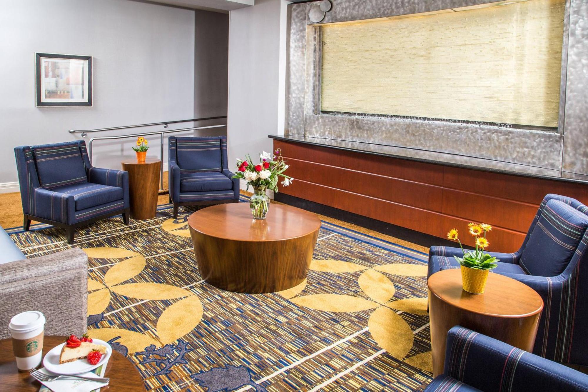 Courtyard By Marriott Los Angeles Pasadena/Monrovia Dış mekan fotoğraf