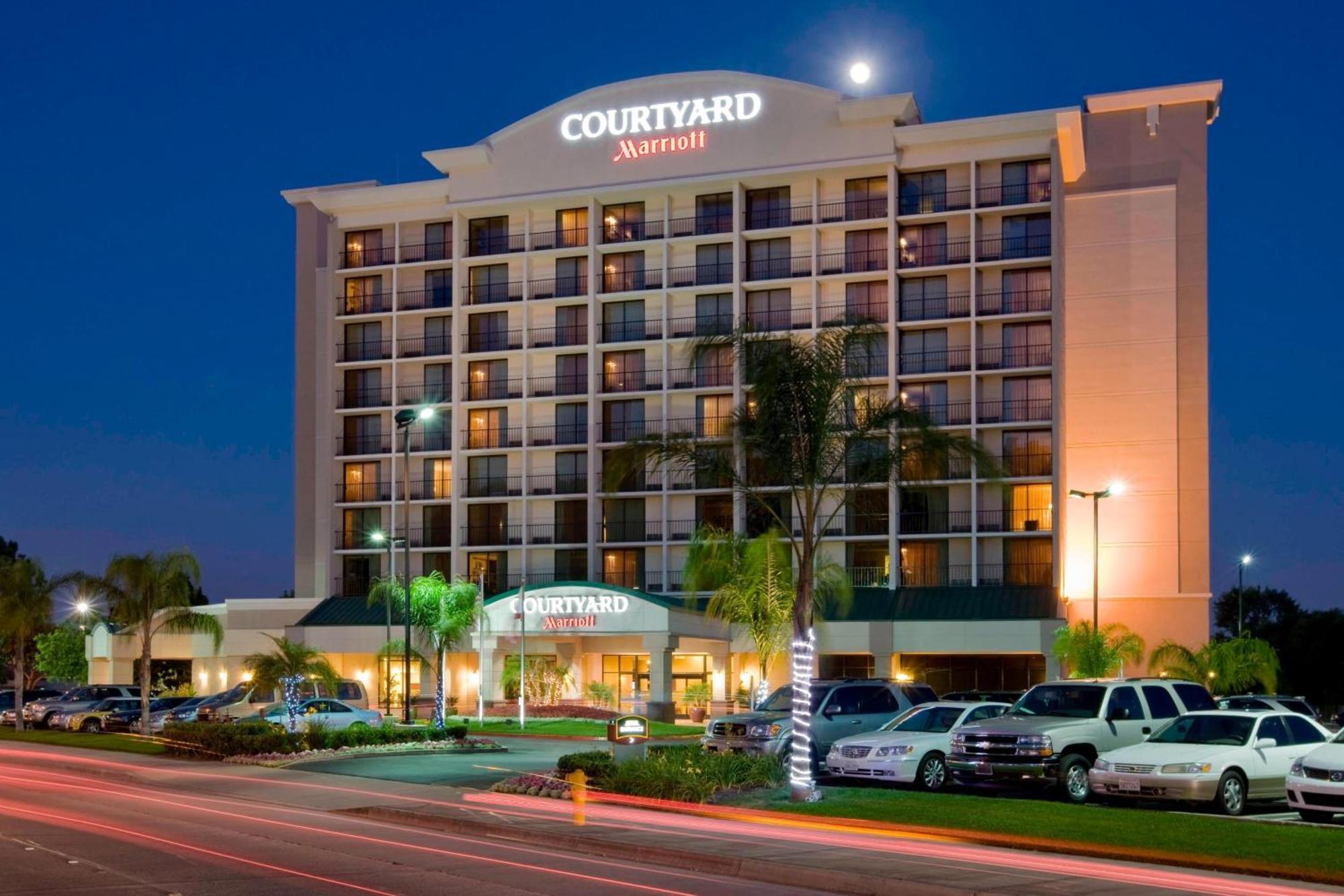 Courtyard By Marriott Los Angeles Pasadena/Monrovia Dış mekan fotoğraf