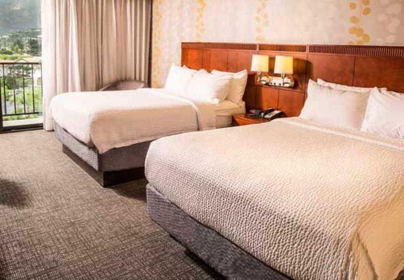 Courtyard By Marriott Los Angeles Pasadena/Monrovia Dış mekan fotoğraf