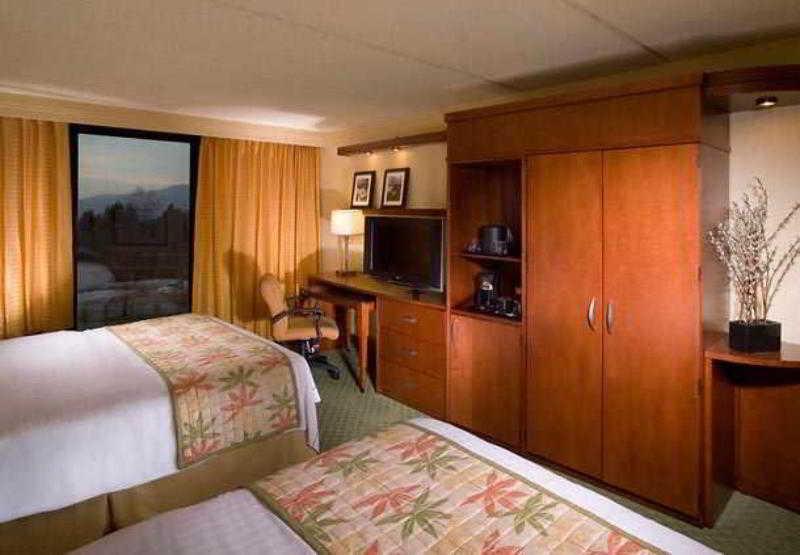 Courtyard By Marriott Los Angeles Pasadena/Monrovia Dış mekan fotoğraf